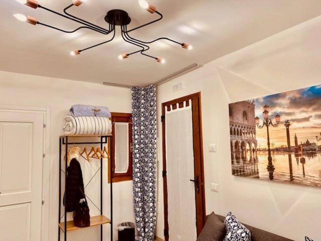 Casabella Casa Indipendente Con Corte Сasa de vacaciones Chioggia