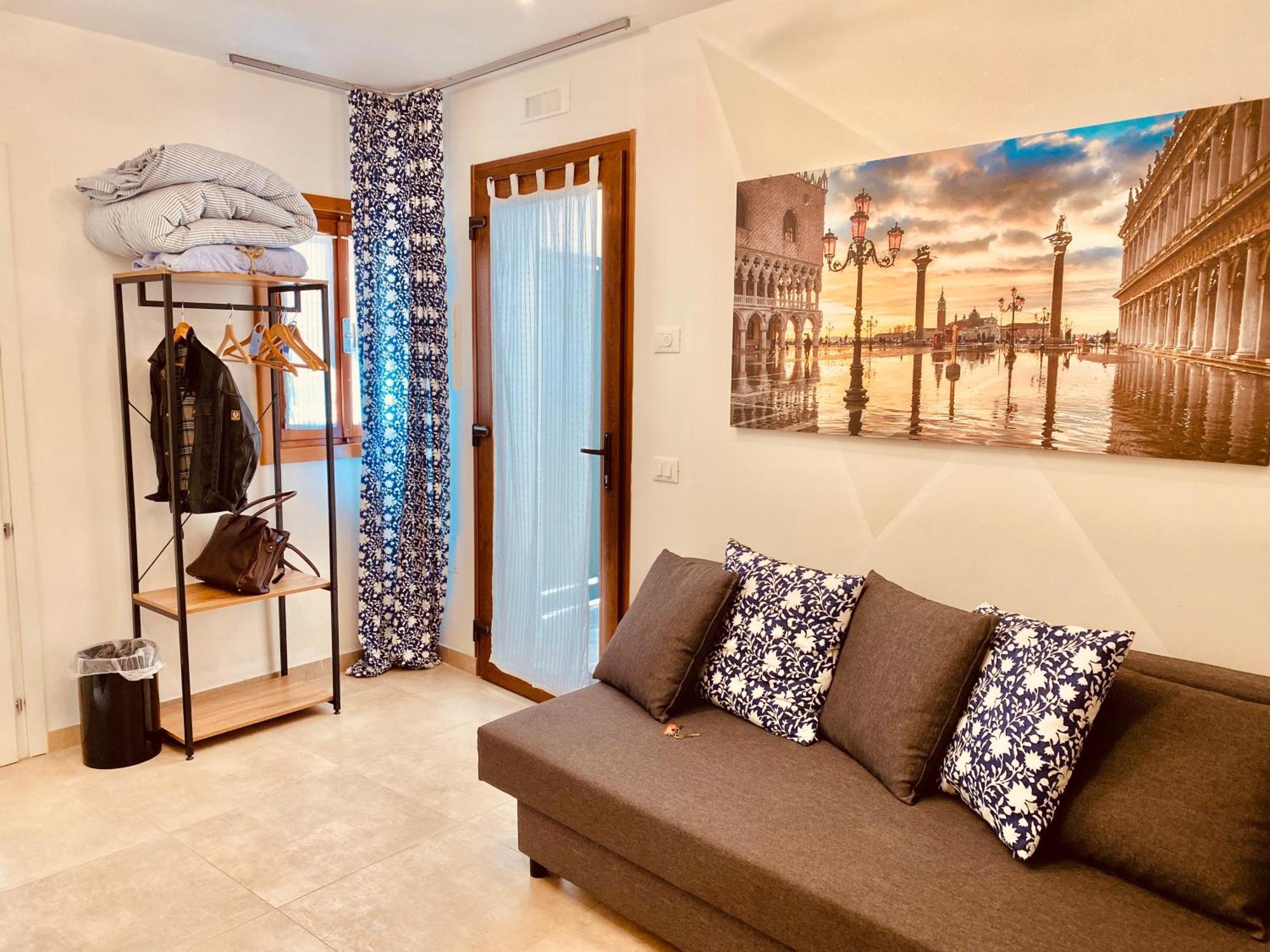 Casabella Casa Indipendente Con Corte Chioggia